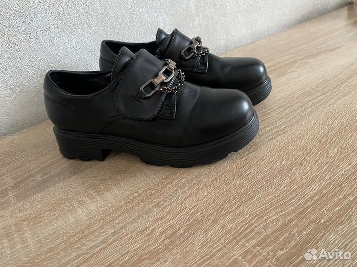 Полуботинки