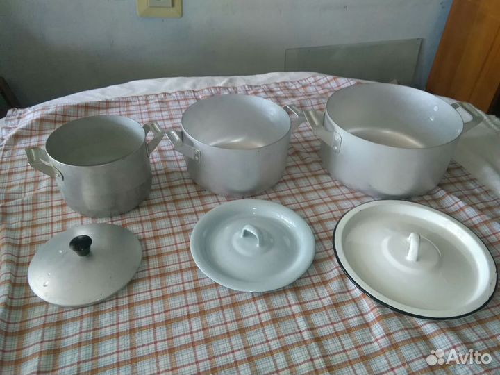 Кастрюля и миски СССР, новые