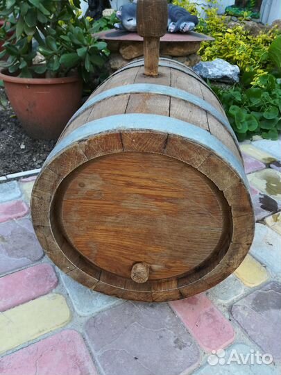 Дубовые бочки бу