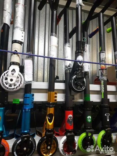 Трюковой самокат