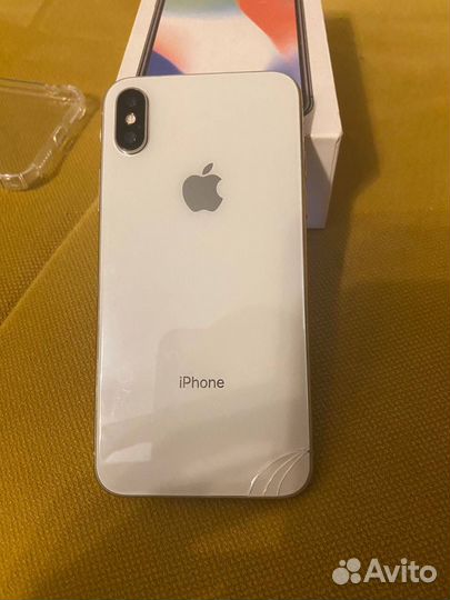 iPhone X, 64 ГБ