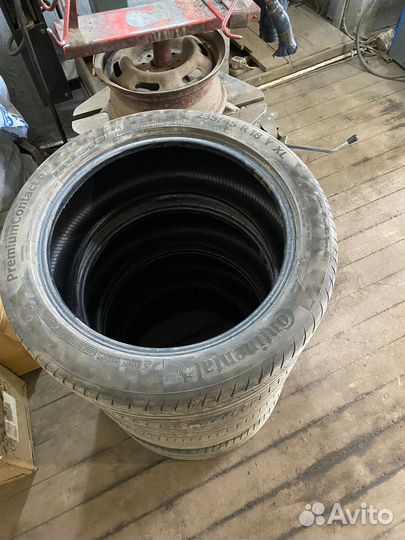 Continental ComfortContact - 6 235/45 R18 Y