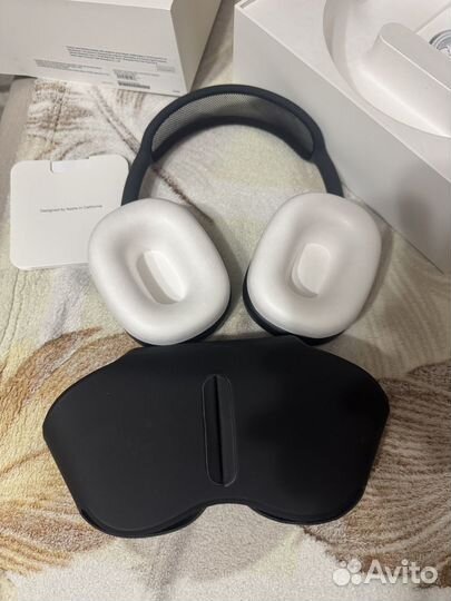 Apple airpods max