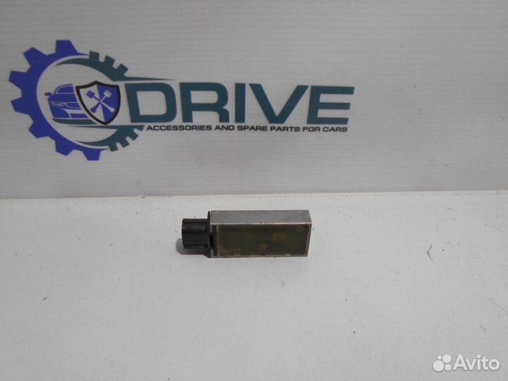 Датчик удара Nissan Tiida