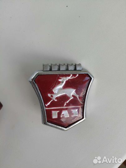 Значок от Газ 31029