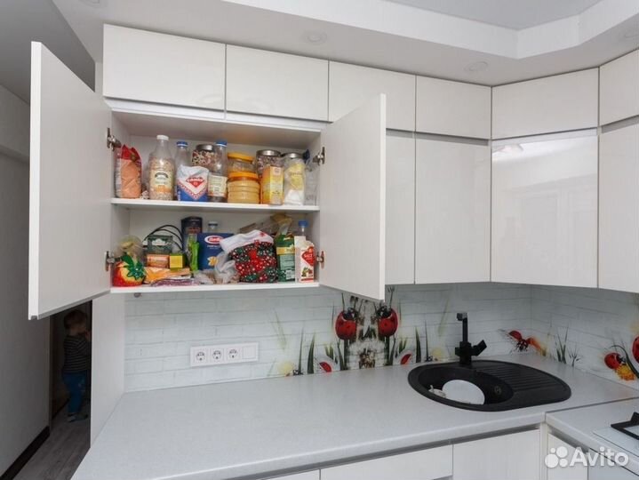 Кухонная мебель в потолок