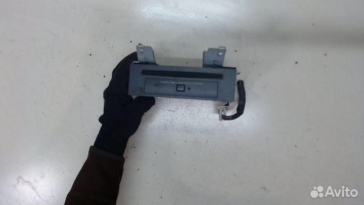 Проигрыватель, навигация Subaru Legacy Outback (B1