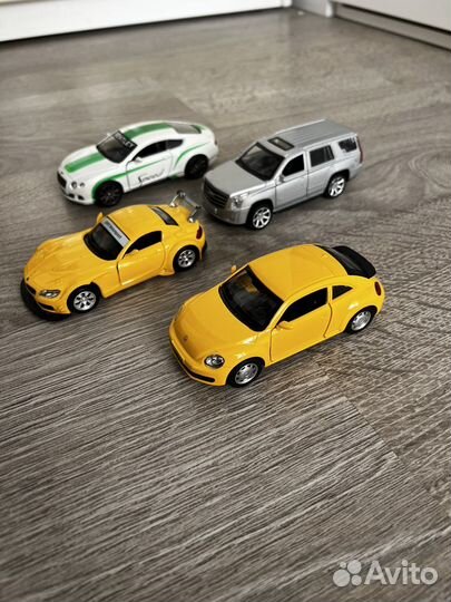 Машинки металлические