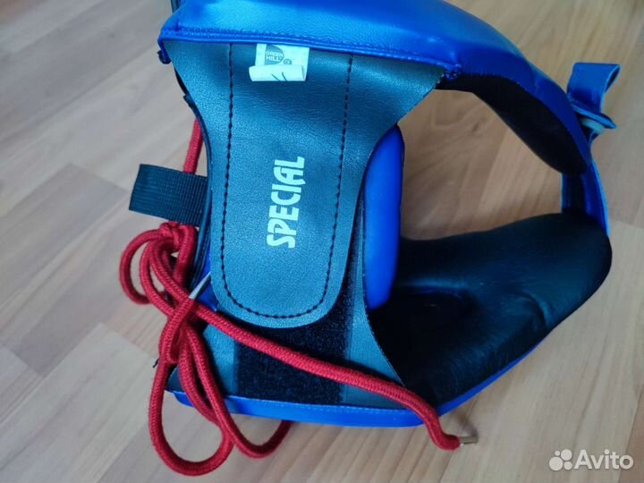 Шлем на бокс