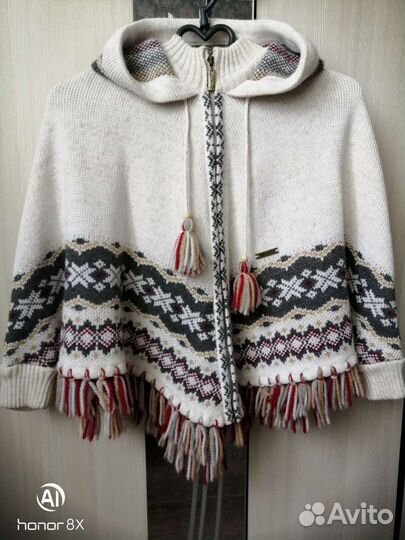 Теплая кофта для девочки