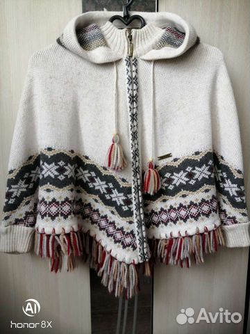 Теплая кофта для девочки
