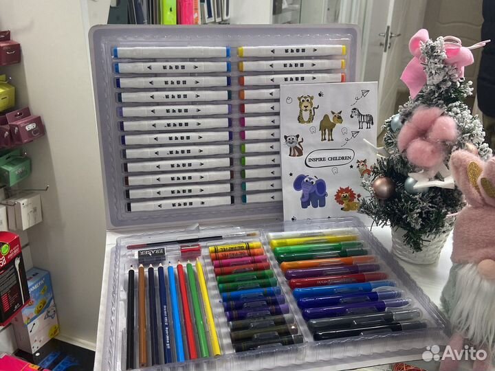 Детский чемодан творчества 48 предметов (новый)