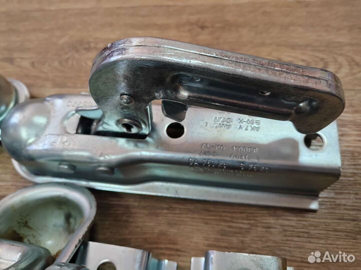 Сцепное устройство для прицепа