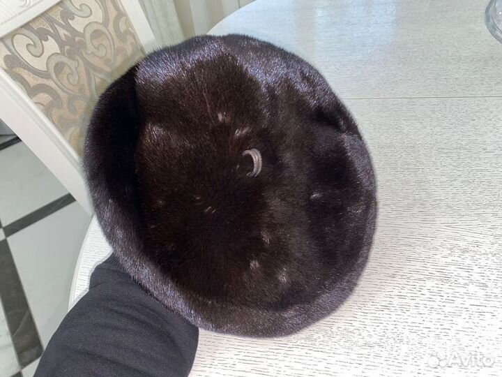 Берет из меха норки