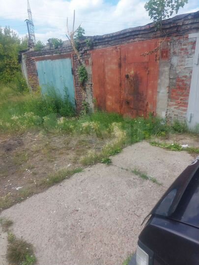 Гараж, > 30 м²