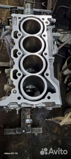 Двигатель Toyota Corolla,Auris 1zr fe 1900037240