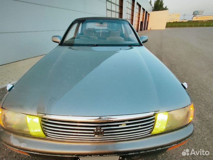 Toyota Crown 2.5 AT, 1992, 395 555 км