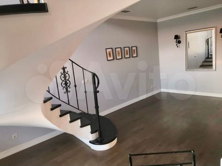 3-к. квартира, 87 м², 5/6 эт.