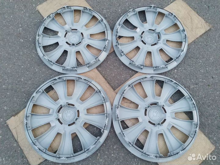 Комплект новых колпаков R16 Skoda Karoq