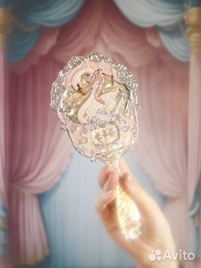 Flower knows зеркало