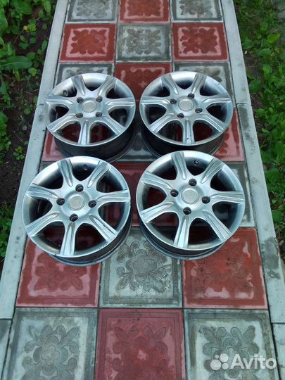 Литые диски r14