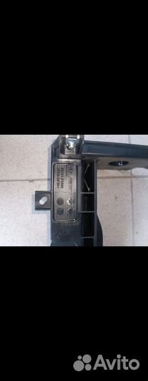 Суппорт радиатора (телевизор) Hyundai Elantra