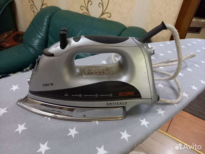 Утюг bork паровой IR NWV 2822 SI на запчасти