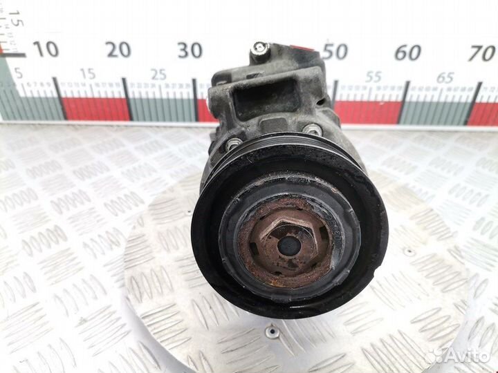 Компрессор кондиционера для Audi A5 8T 8K0260805L