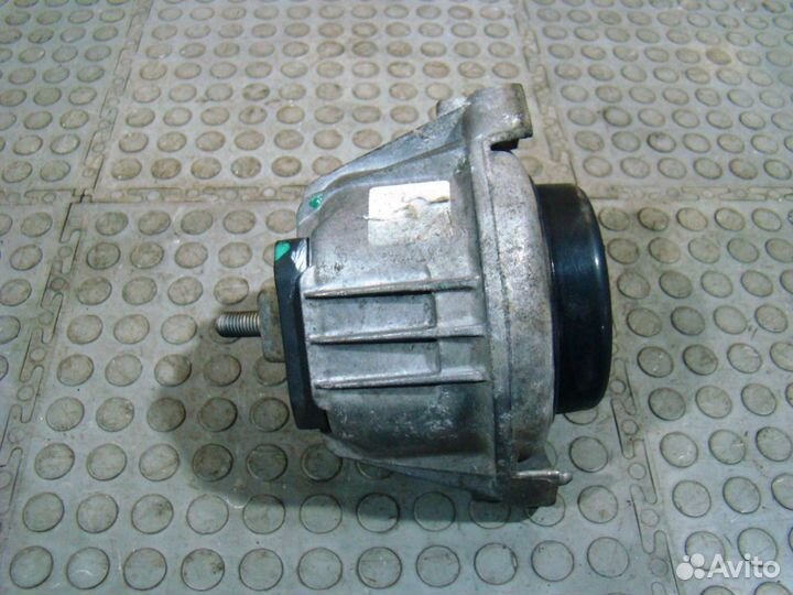 BMW X1 E84 Опора двигателя правая N47D20 МКПП