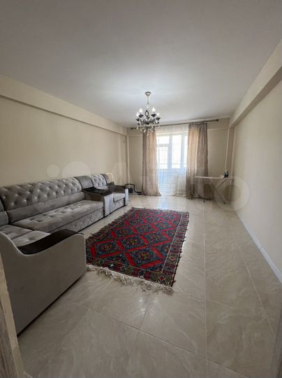 2-к. квартира, 70 м², 12/13 эт.