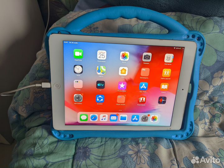Планшет apple iPad air 16гб