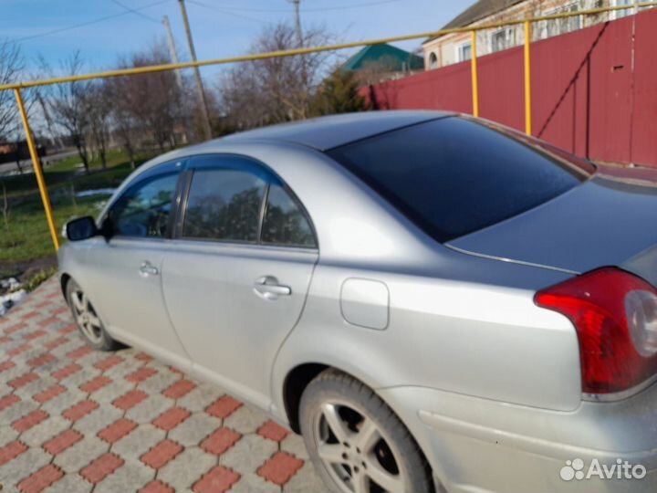 Toyota Avensis 1.8 МТ, 2008, 270 000 км