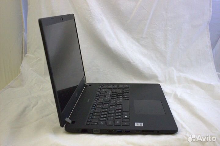 Ноутбук Acer TravelMate P2 TMP215-52-30CQ