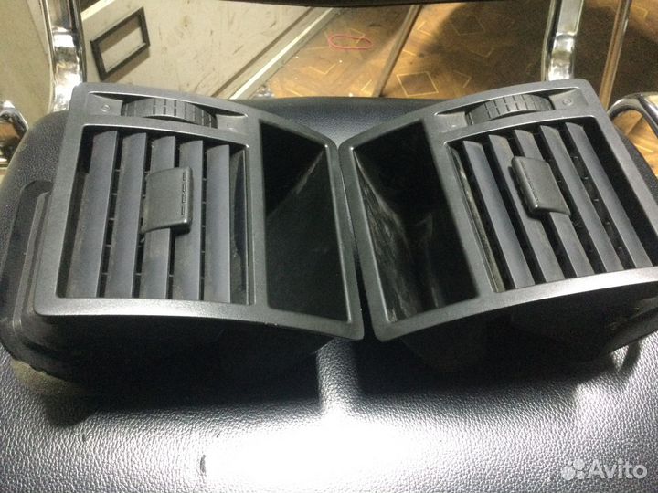 Дефлектор в торпеду VW T5 Каравелла Транспортер