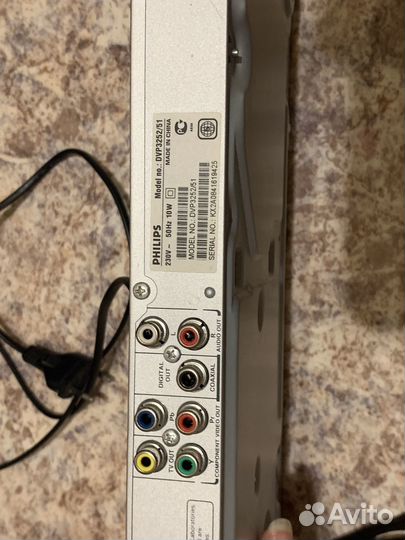 Dvd плеер philips. модель:DVP3252/51