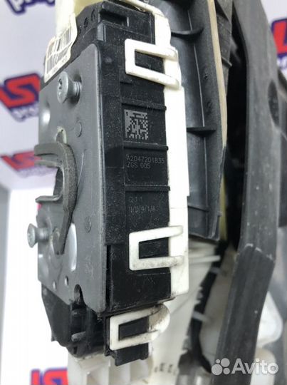 Замок двери передней правой Mercedes W212 X204 W20