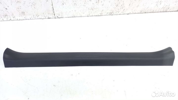 Накладка порога передняя правая Toyota Camry XV50