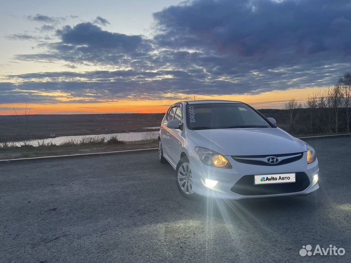 Hyundai i30 1.6 AT, 2010, 204 000 км