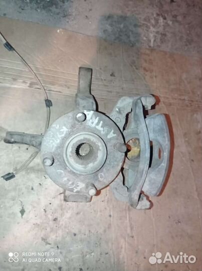 Ступица передняя левая opel астра h