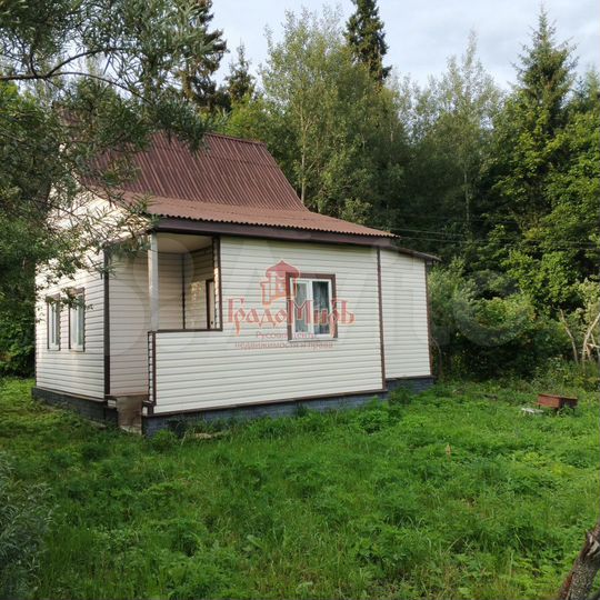 Дом 71,3 м² на участке 6 сот.