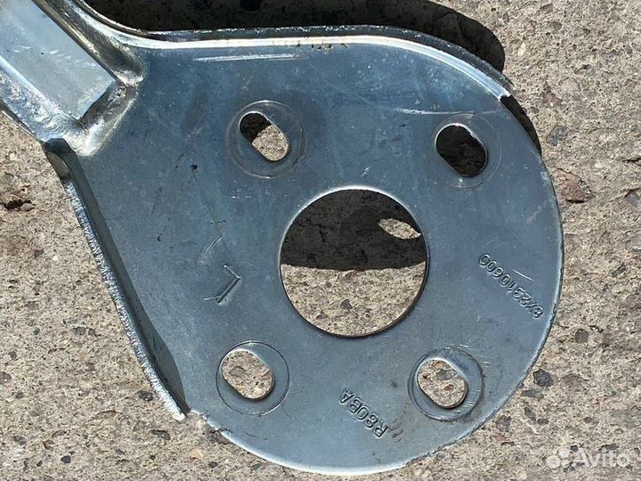 Распорка задних стоек Jaguar XF 2007-2015