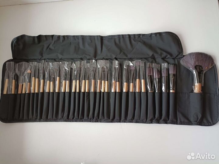 Набор кистей для макияжа