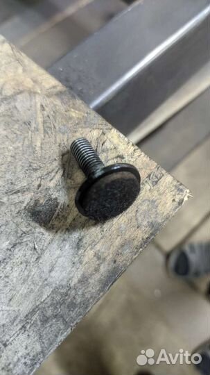 Опора мебельная м8 (ножка)