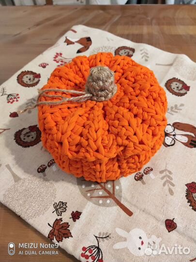 Вязаные корзинки ручной работы