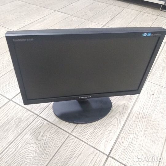 Монитор Samsung 19