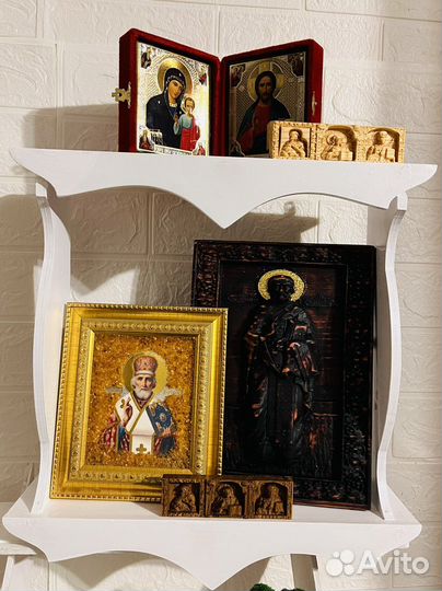 Полки для икон