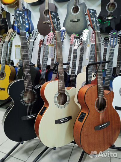Электро-акустическая гитара гитара Cort SFX