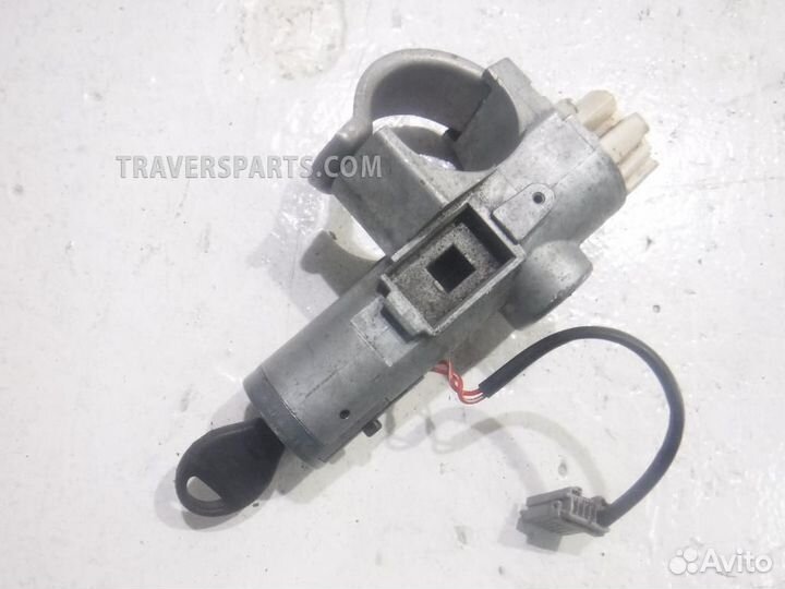 Замок зажигания Ниссан