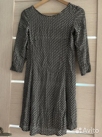 Платье женское 42 44