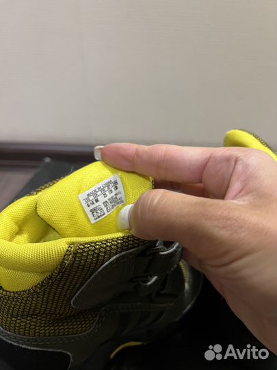 Ботинки adidas